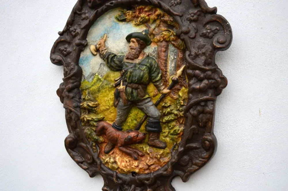 Svatý Hubert - myslivecký motiv - plastika výška 44 cm