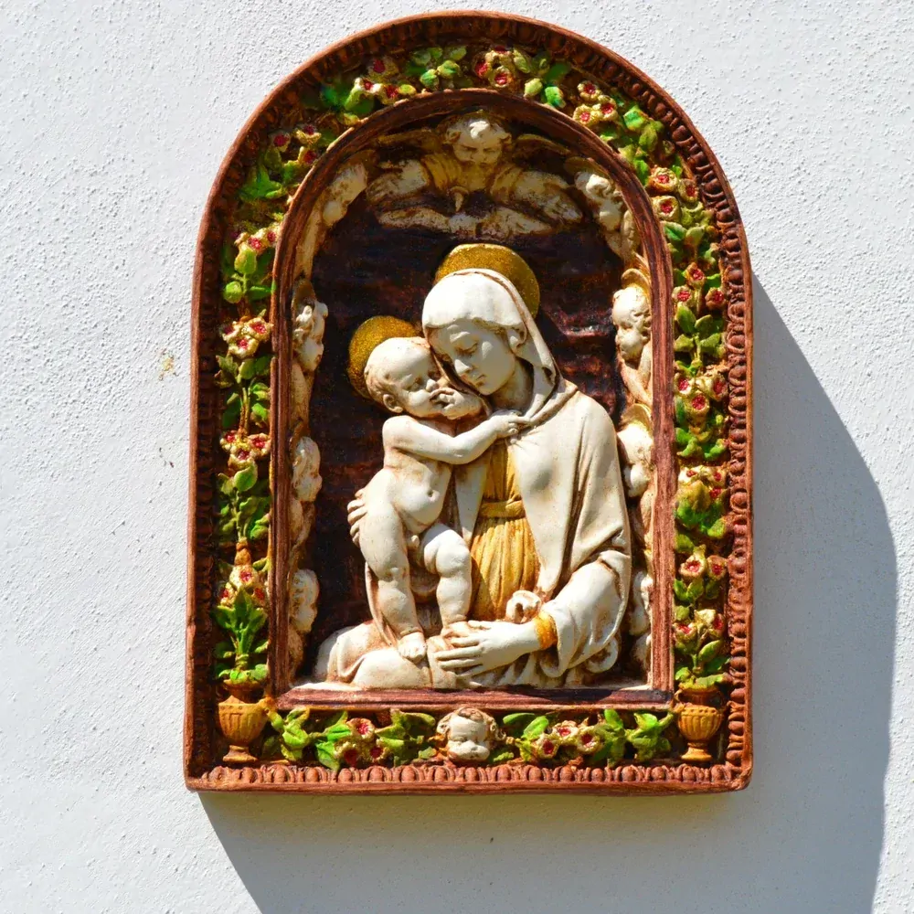 Reliéf panna Marie s Jezuletem a 10 Cherubínů, bílo-zelená, výška - 27 cm