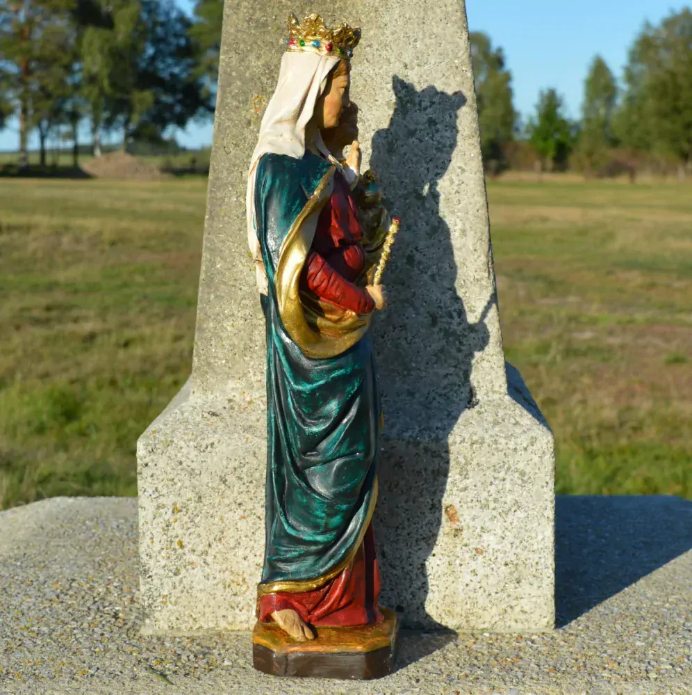 Soška Panna Marie - Královna nebes modrý plášť 52 cm