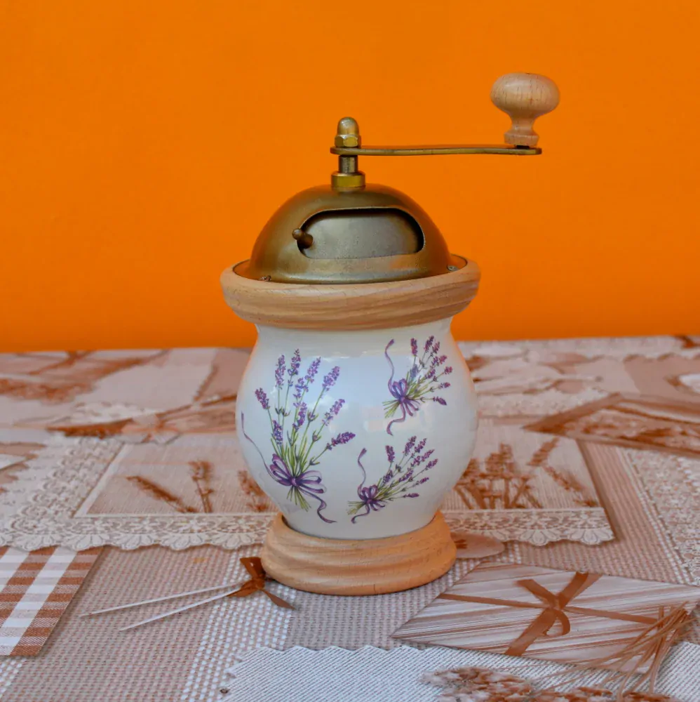 Ruční stolní porcelánový mlýnek na kávu - levandule