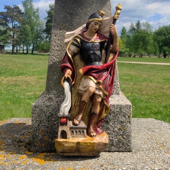 Svatý Florian závěsná soška - výška 52 cm