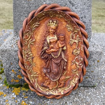 Reliéf Panna Marie s Jezulátkem, hnědozlatá - výška 32 cm