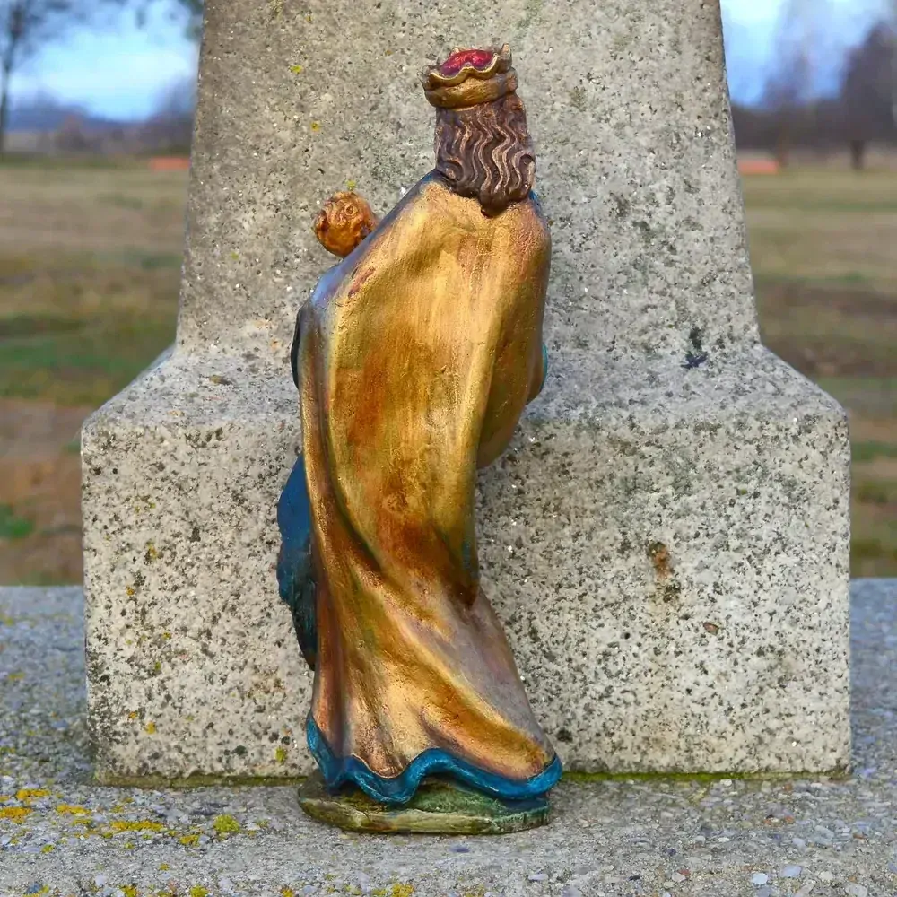 Soška Černá Madona a Jezule - výška 33 cm zlatý plášť