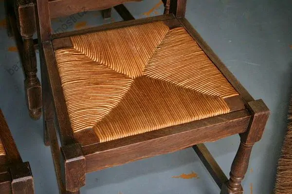 Soubor 6-ti ks dubových židlí 