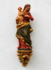 Závěsná soška Panna Marie s Ježíškem 32 cm