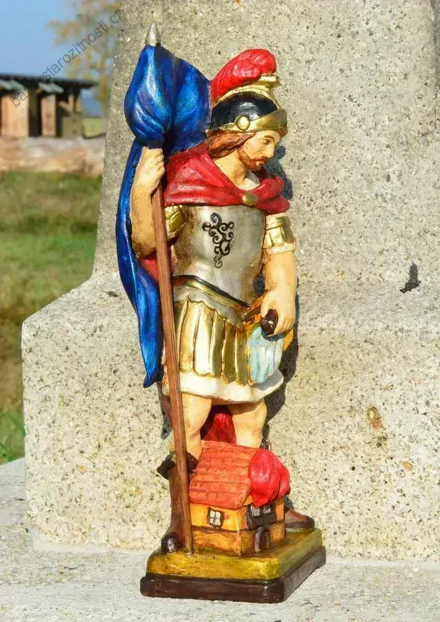 Soška Svatý Florián - 35 cm - stříbrné brnění
